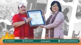 Kontingen Kalurahan Giritirto Berkontribusi dalam Pemecahan Rekor MURI Senam Penthul Tembem